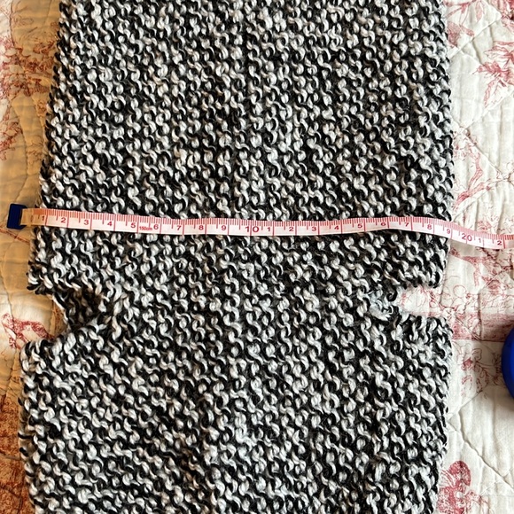 Dog clothes knit with acrylic yarn - Picture 3 of 5